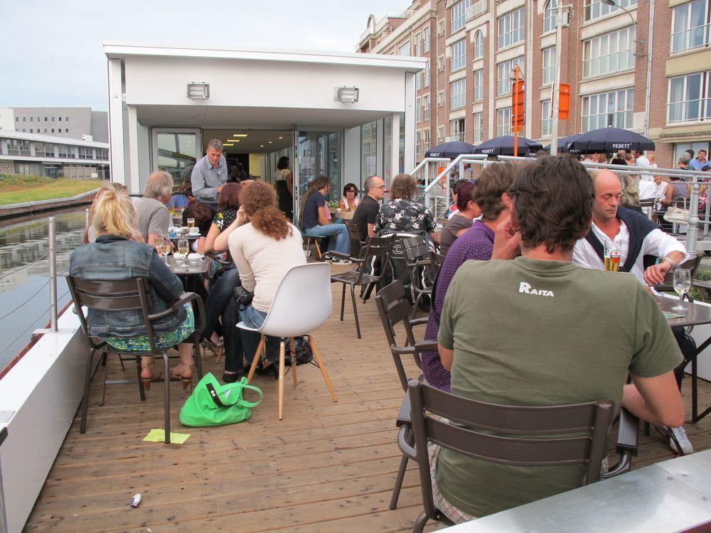 Hotel Restaurant Brasserie Feestzaal Ahoi, Kortrijk Exteriér fotografie